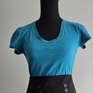 Banana Republic V-neck T Small